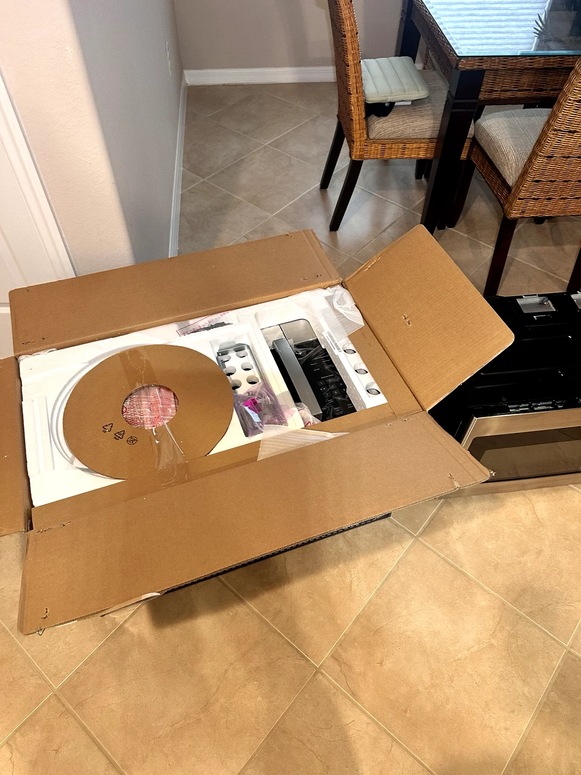 New GE replacement microwave
