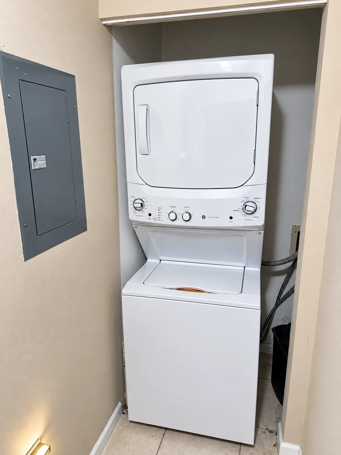 GE GUD27ESSM1WW laundry center in Fort Myers, FL